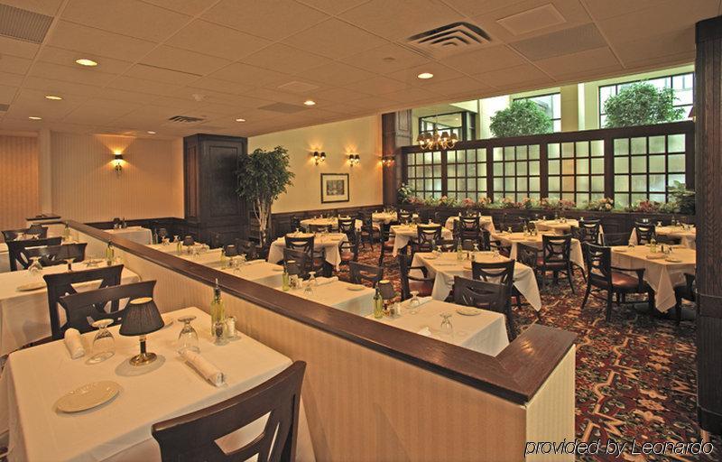 Rochester Marriott Mayo Clinic Area Restaurante foto